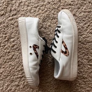 Tretorn white leopard shoes
